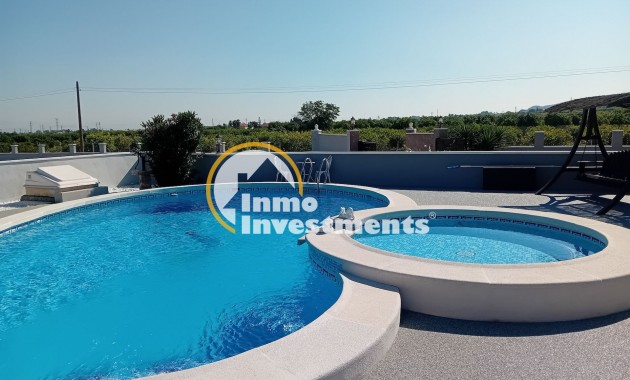 Bestaande bouw - Villa - Jacarilla