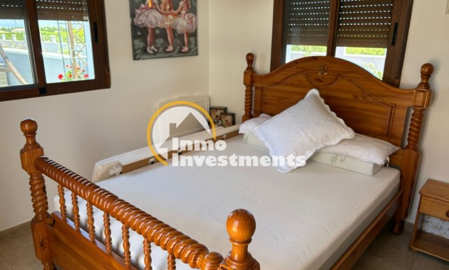 Bestaande bouw - Villa - Jacarilla