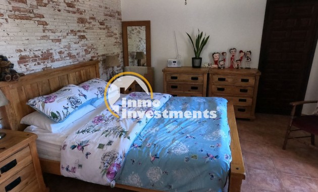 Bestaande bouw - Villa - Jacarilla