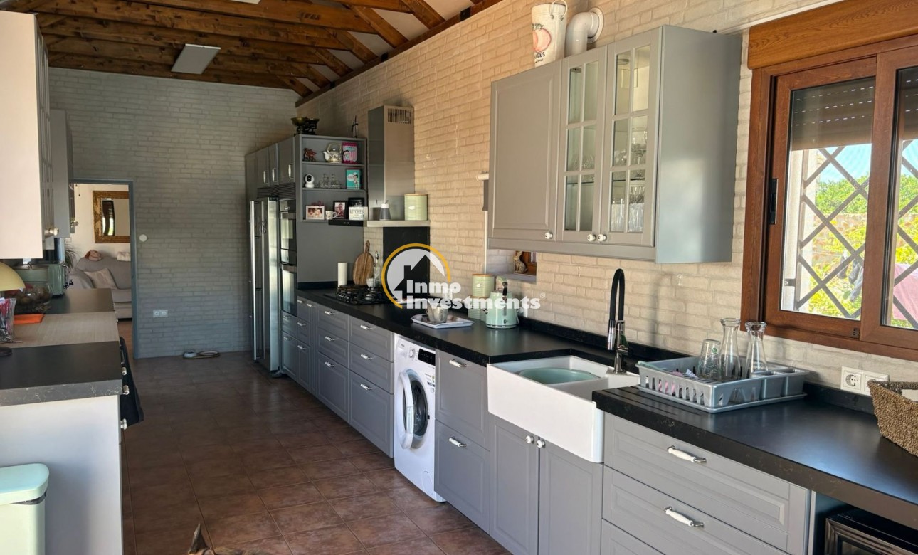 Bestaande bouw - Villa - Jacarilla