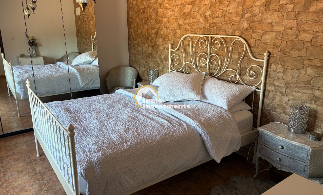 Bestaande bouw - Villa - Jacarilla