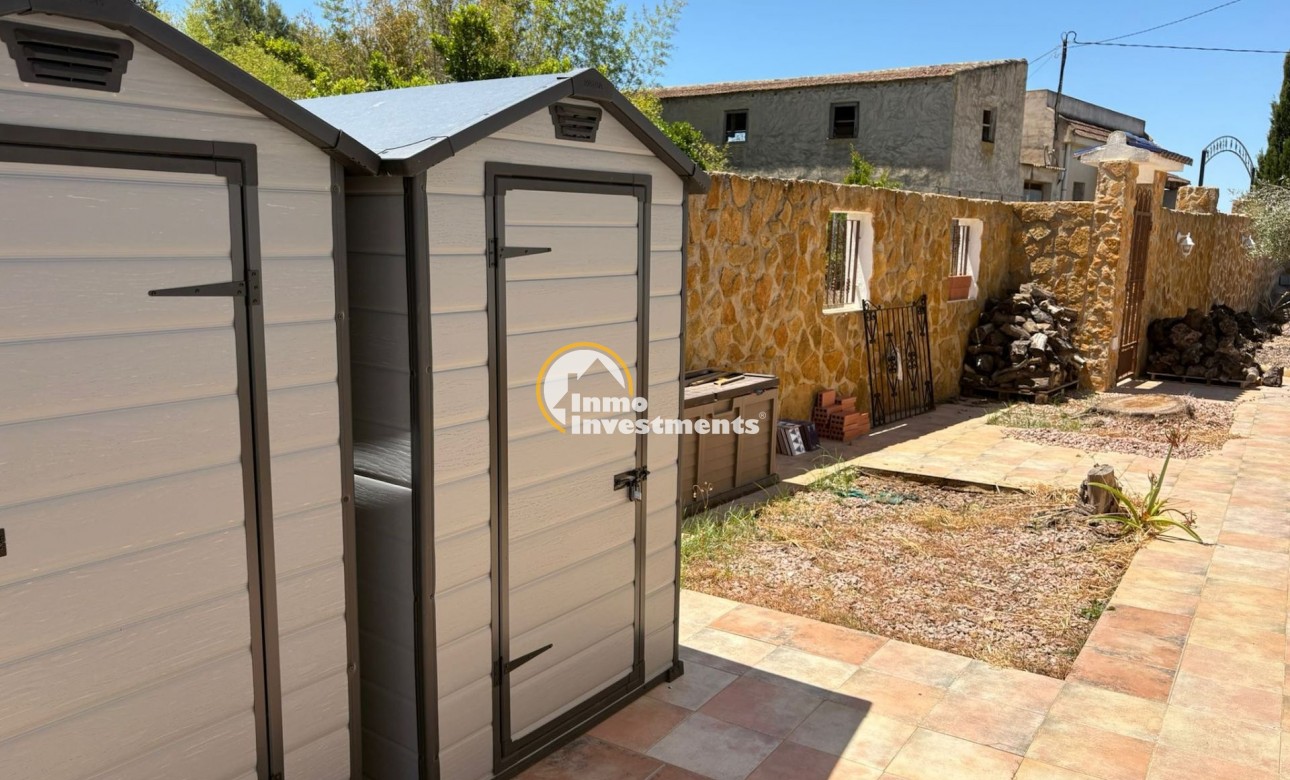 Bestaande bouw - Villa - Jacarilla