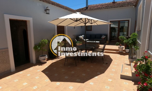 Bestaande bouw - Villa - Jacarilla