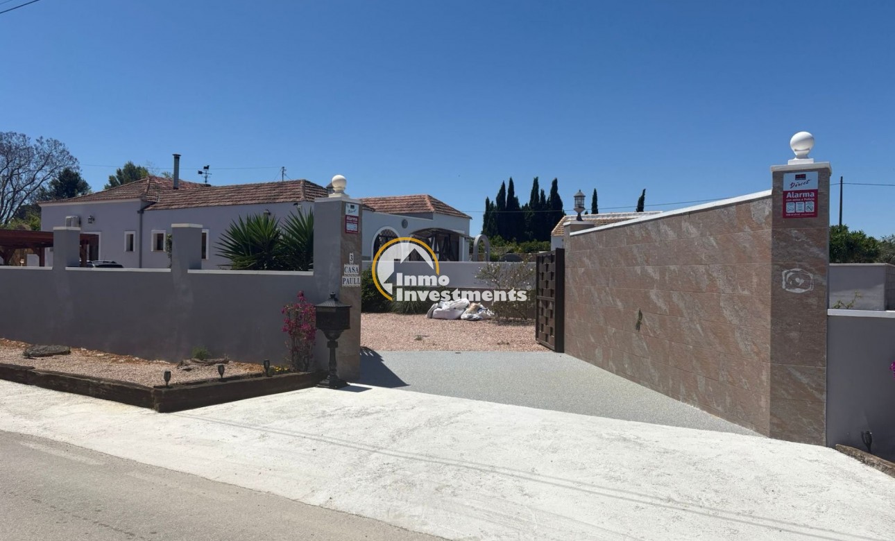 Bestaande bouw - Villa - Jacarilla