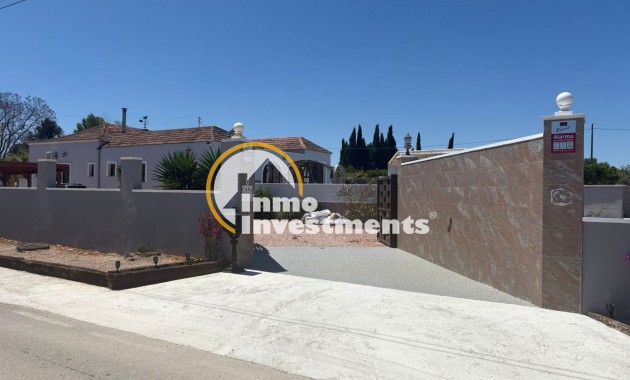 Bestaande bouw - Villa - Jacarilla