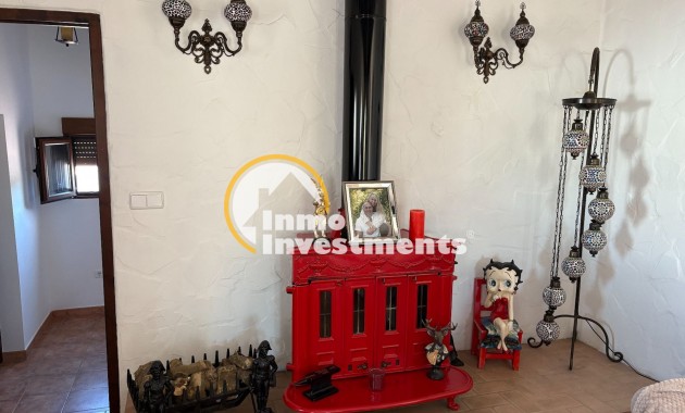 Bestaande bouw - Villa - Jacarilla