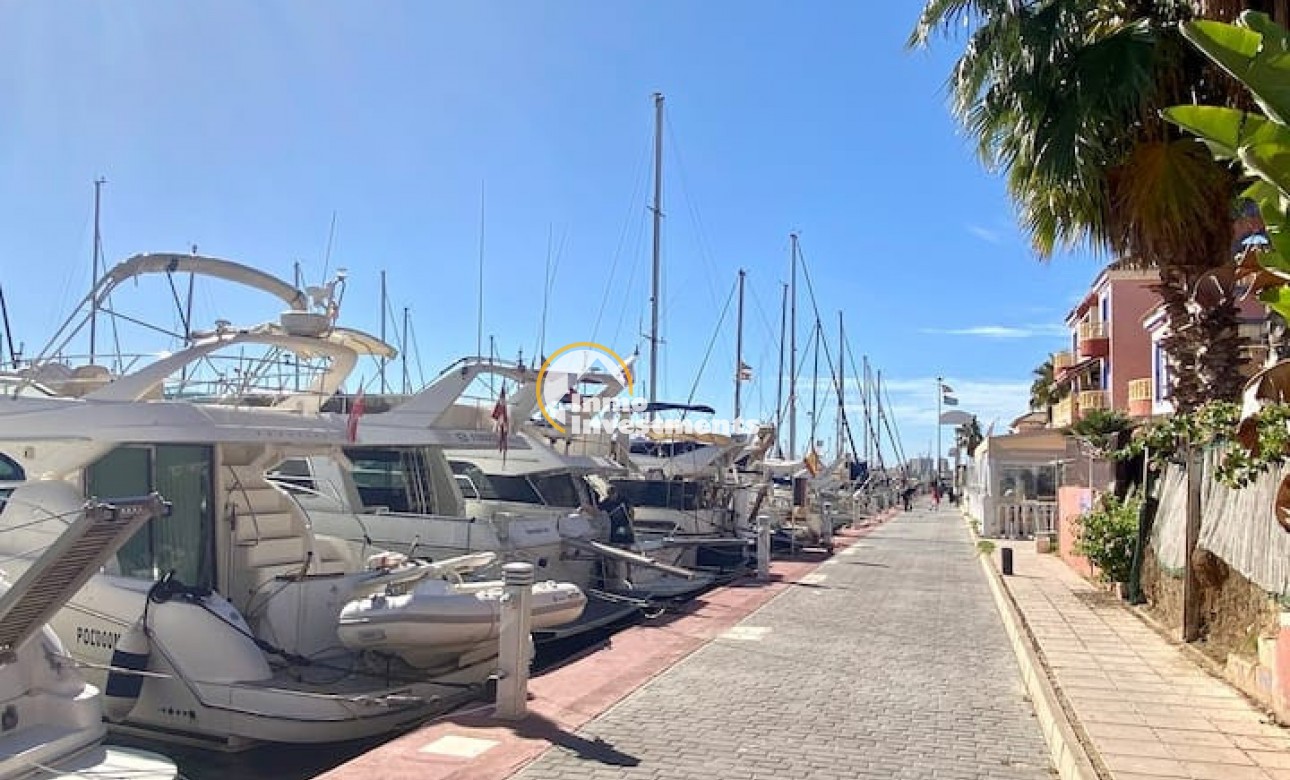 Resale - Apartment - Torrevieja - Beach