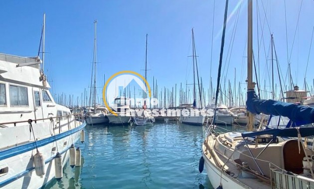 Resale - Apartment - Torrevieja - Beach