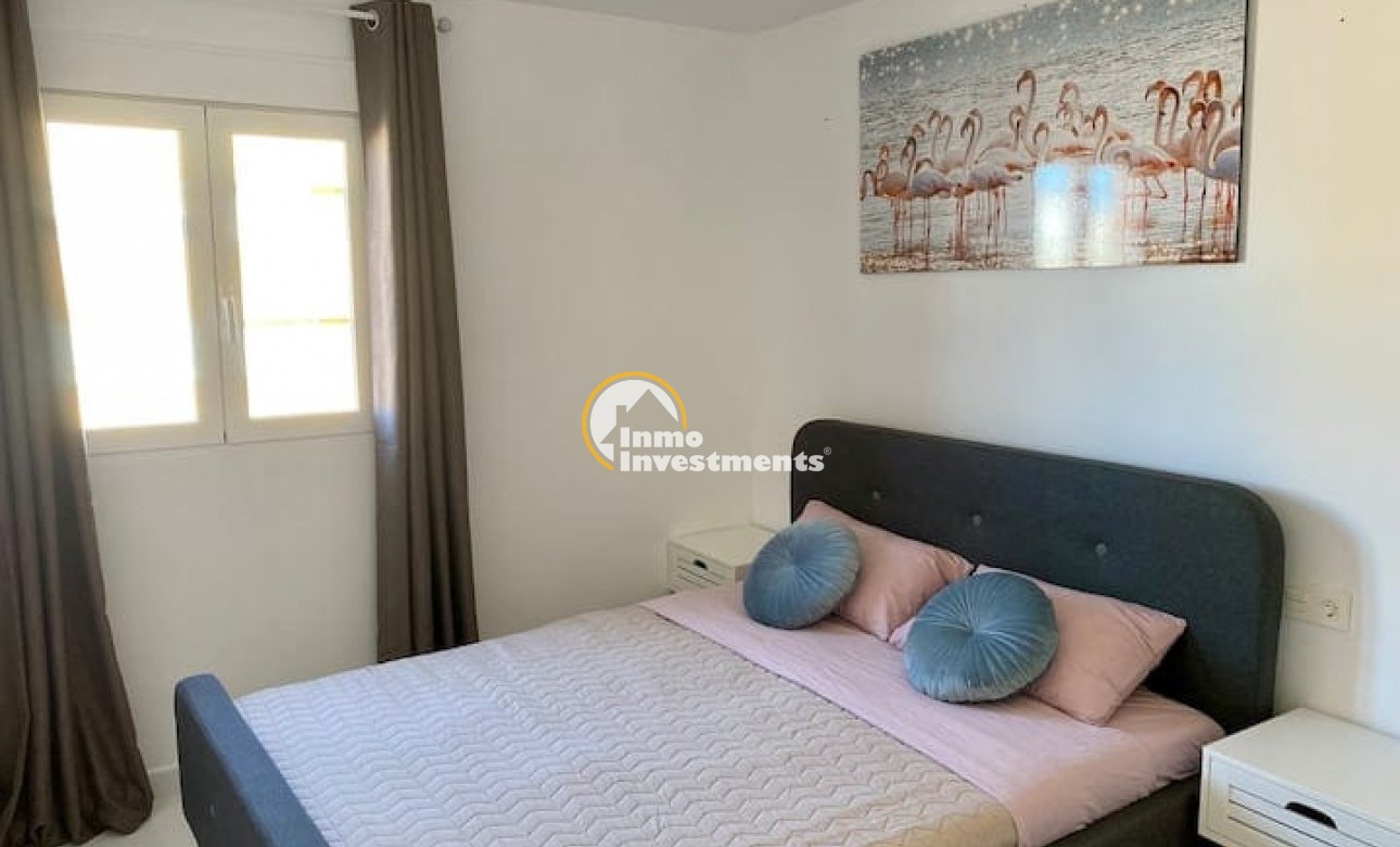 Resale - Apartment - Torrevieja - Beach
