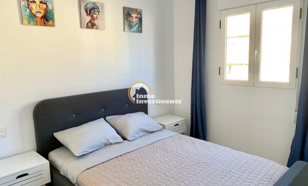 Resale - Apartment - Torrevieja - Beach