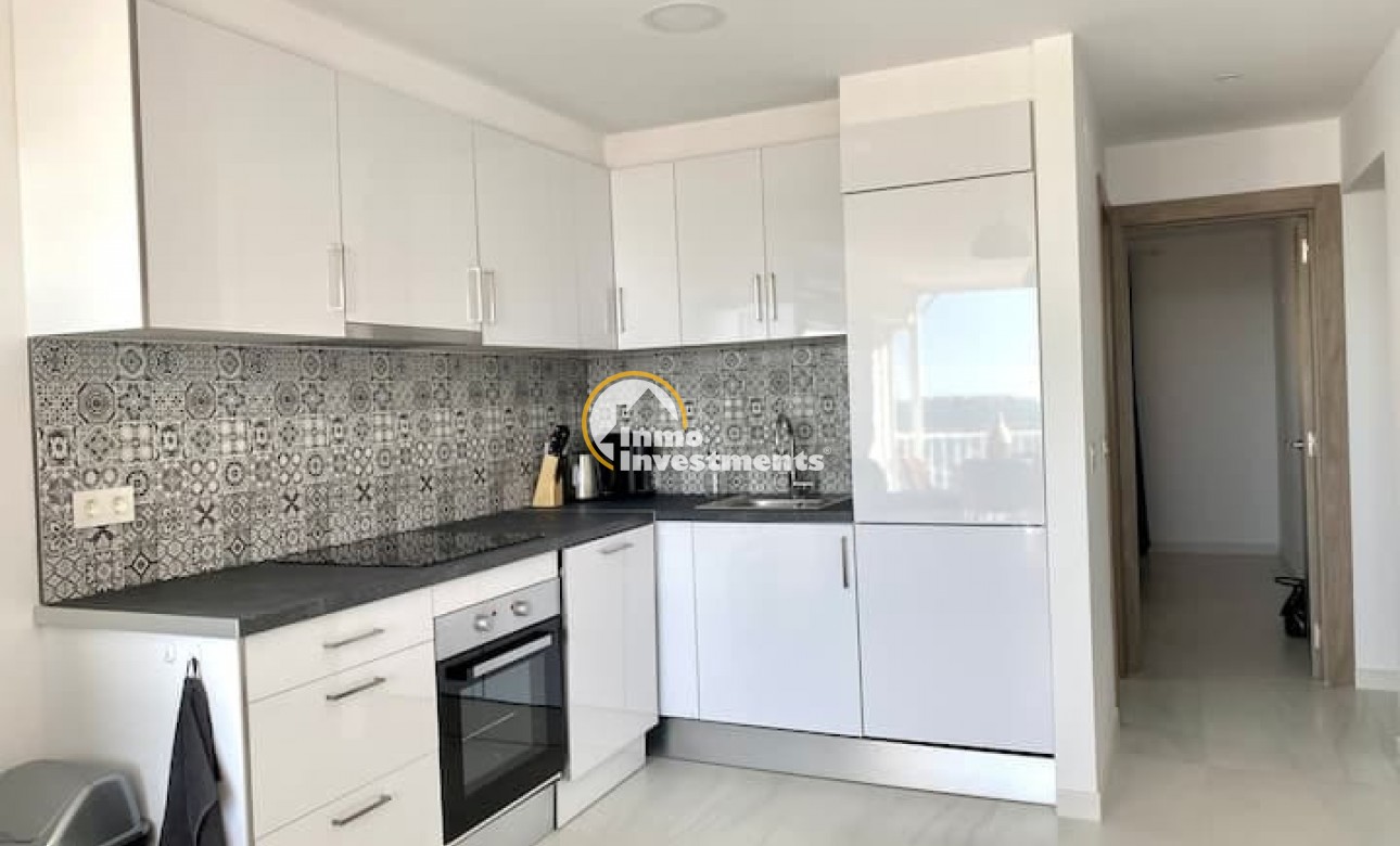 Resale - Apartment - Torrevieja - Beach