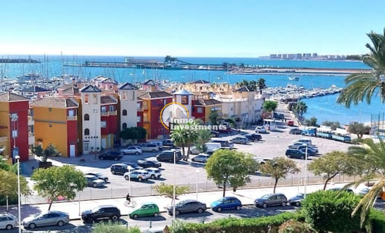 Resale - Apartment - Torrevieja - Beach