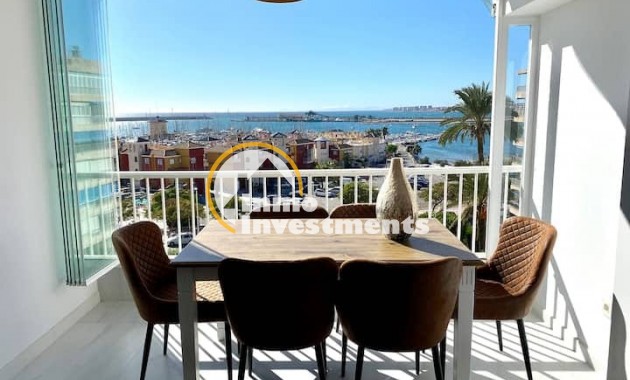 Resale - Apartment - Torrevieja - Beach