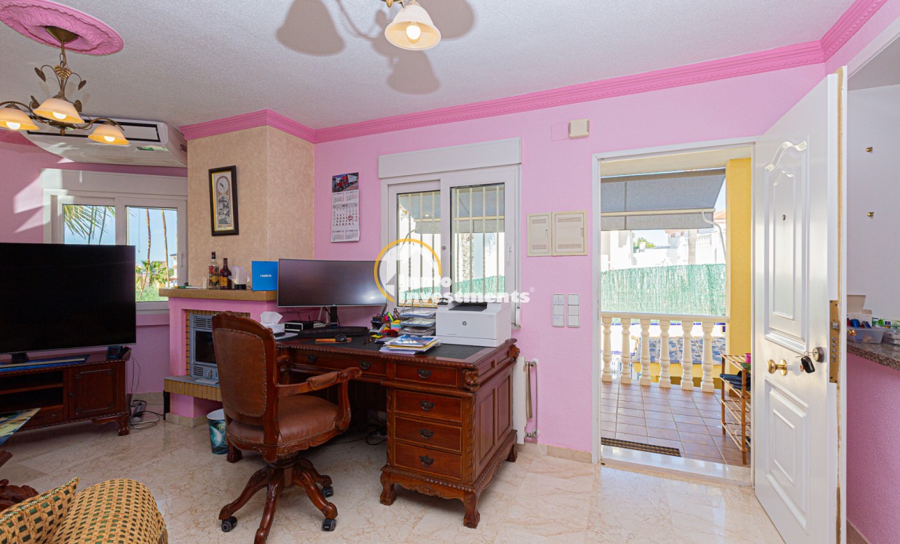 Resale - Villa - Villamartin - El Galan