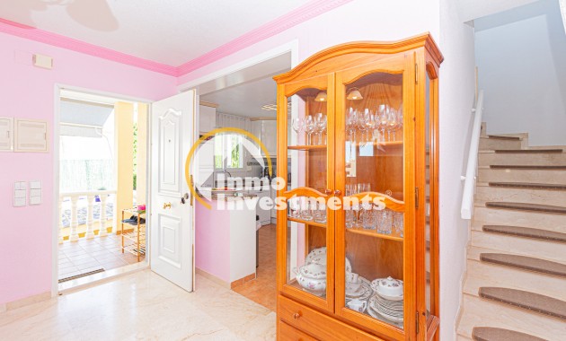 Resale - Villa - Villamartin - El Galan