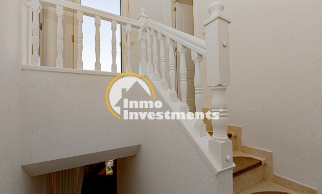 Resale - Villa - Villamartin - El Galan