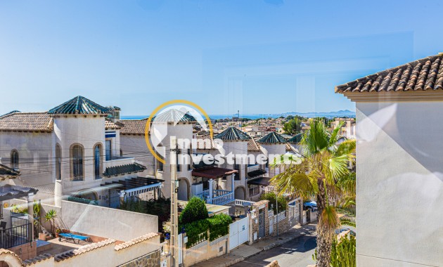 Resale - Villa - Villamartin - El Galan