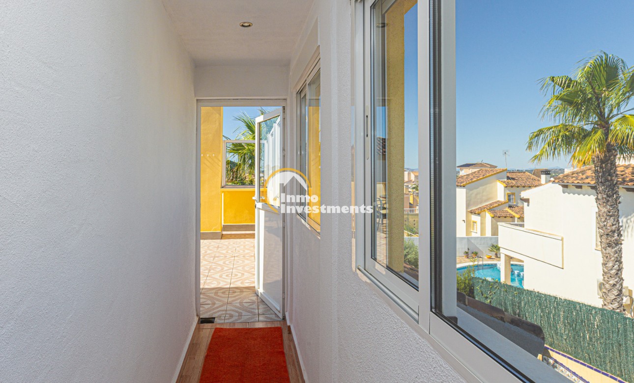 Resale - Villa - Villamartin - El Galan