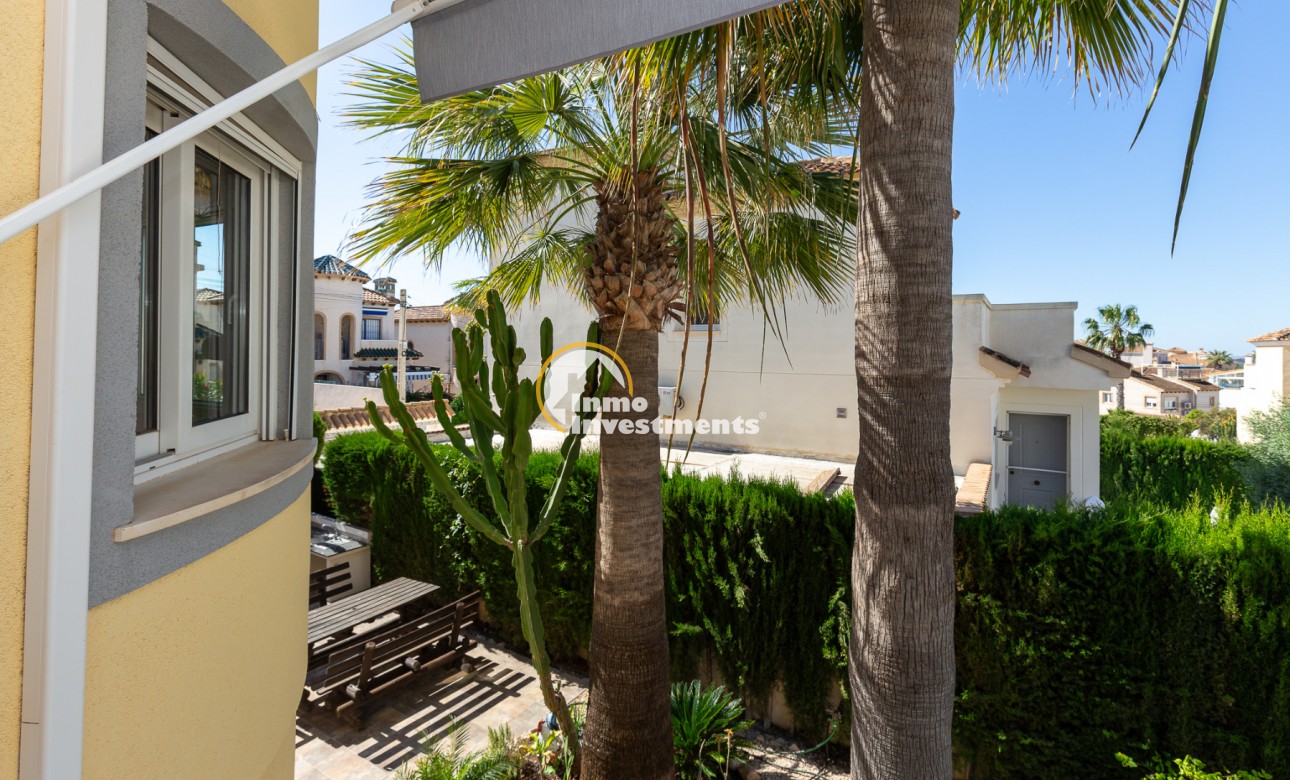 Resale - Villa - Villamartin - El Galan