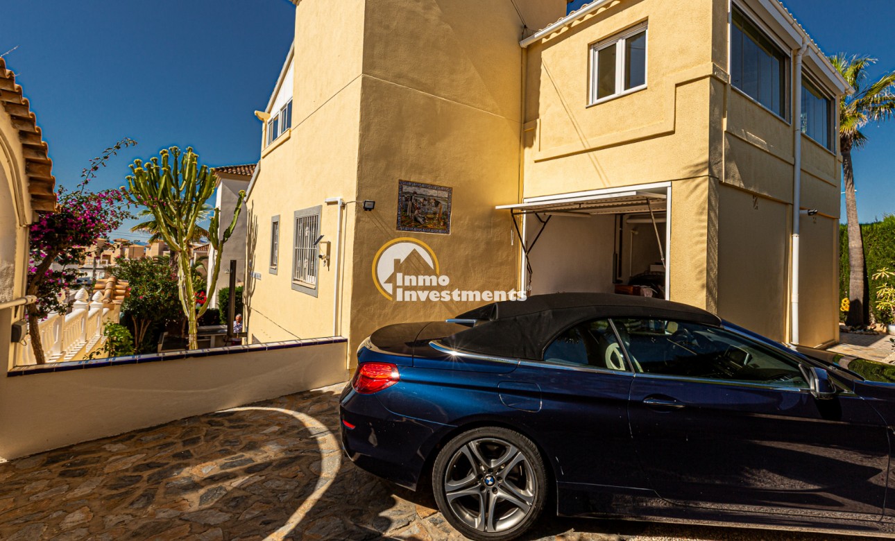 Resale - Villa - Villamartin - El Galan