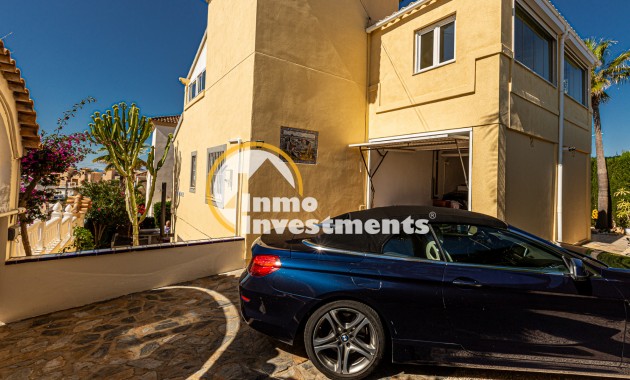 Resale - Villa - Villamartin - El Galan