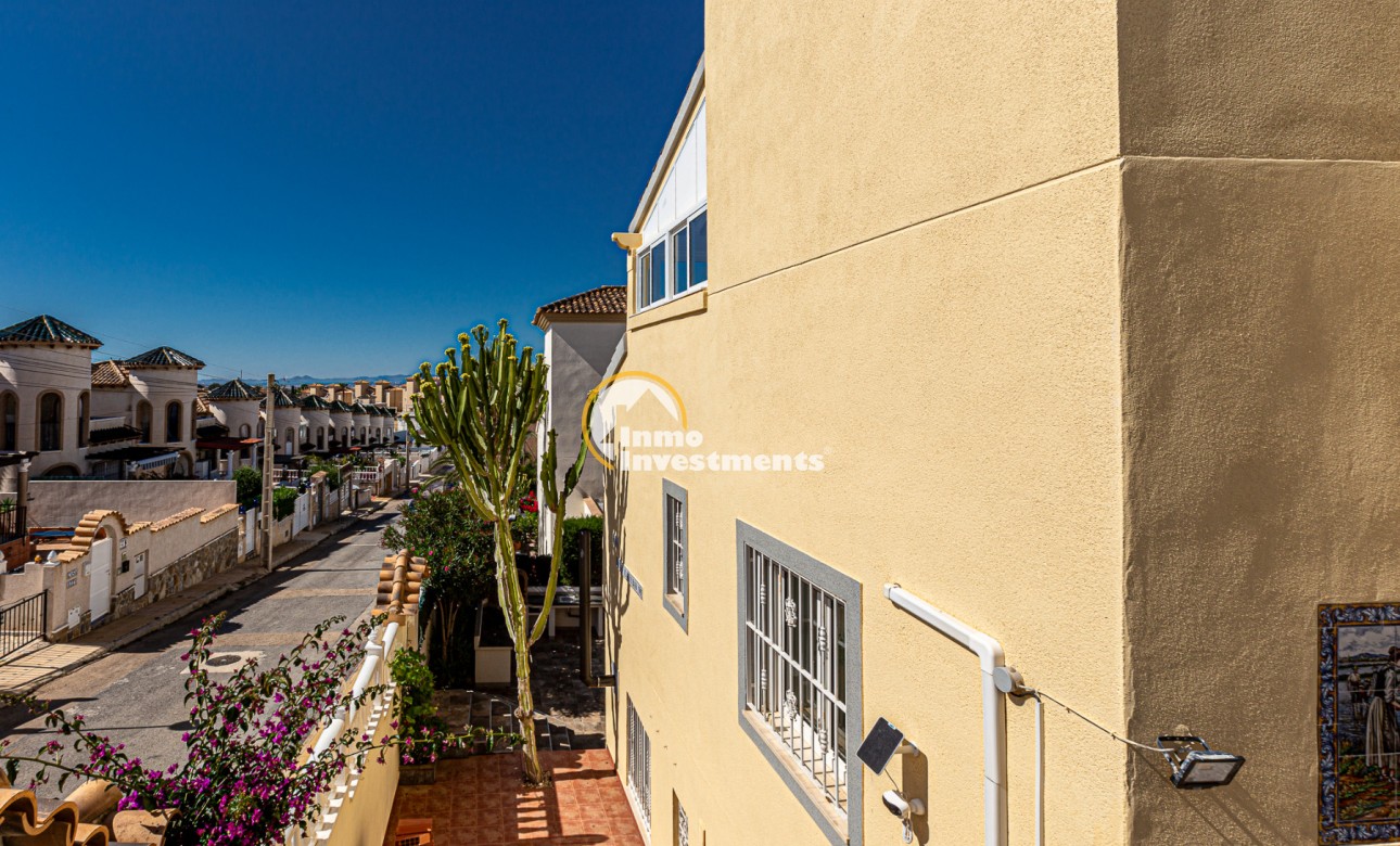 Resale - Villa - Villamartin - El Galan