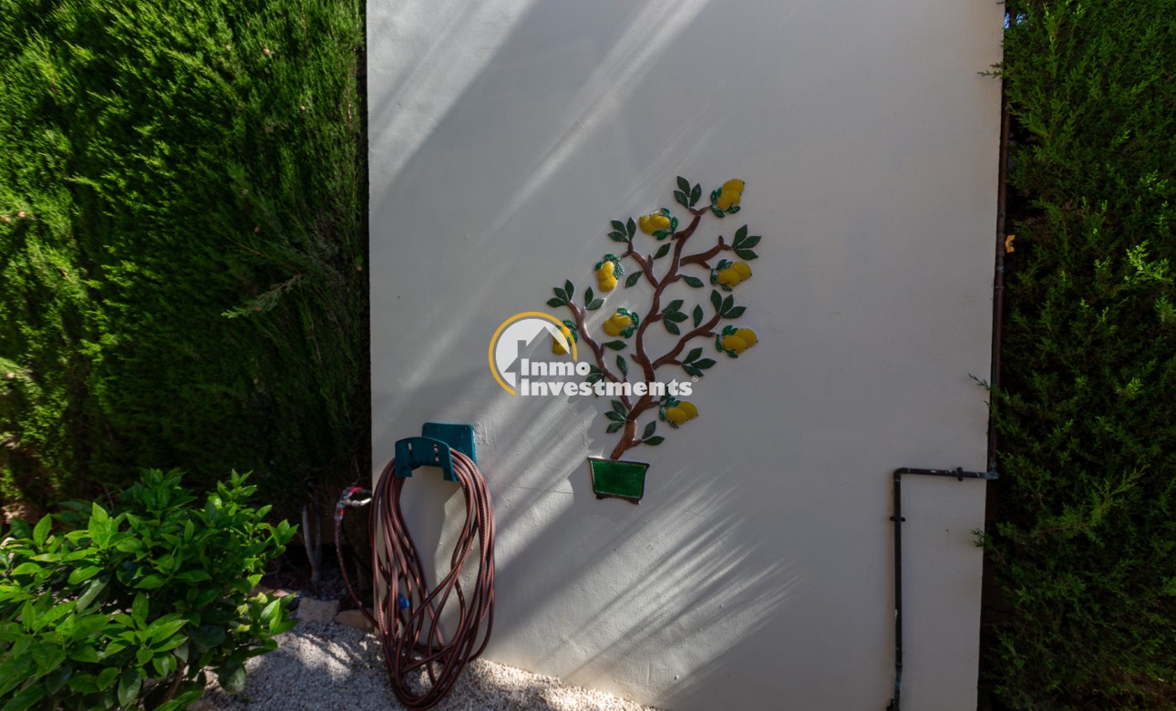 Resale - Villa - Villamartin - El Galan