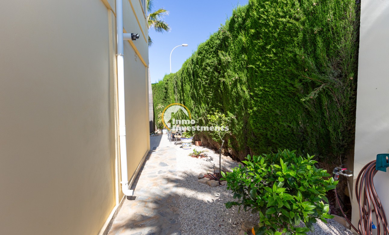 Resale - Villa - Villamartin - El Galan