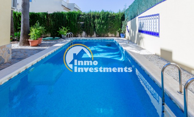 Resale - Villa - Villamartin - El Galan