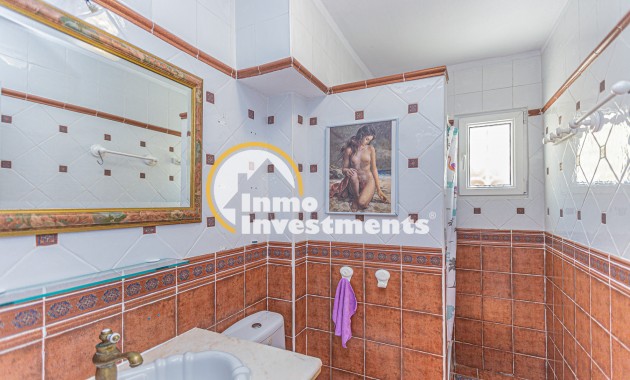 Resale - Villa - Villamartin - El Galan