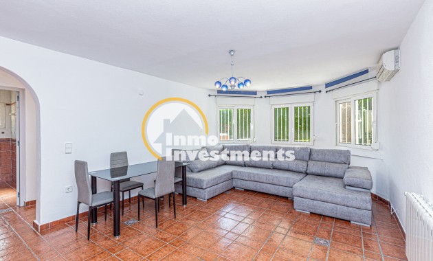 Resale - Villa - Villamartin - El Galan