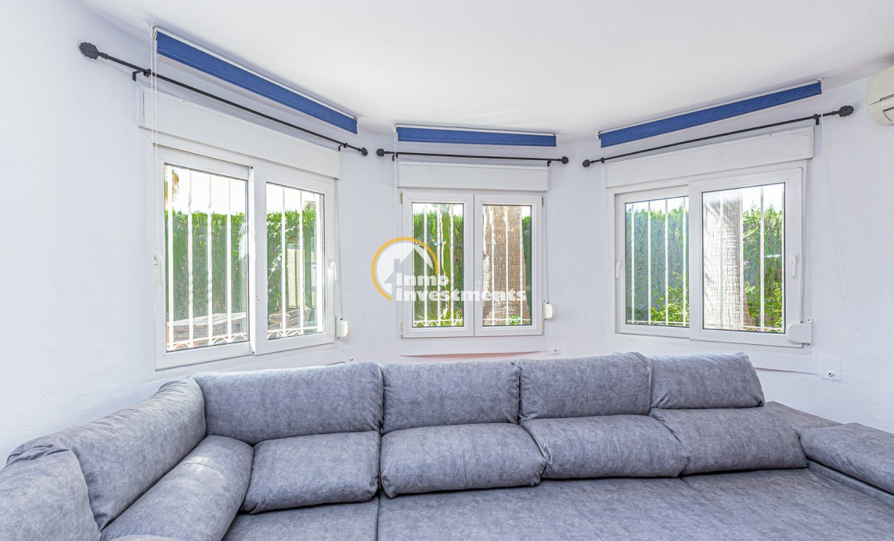 Resale - Villa - Villamartin - El Galan