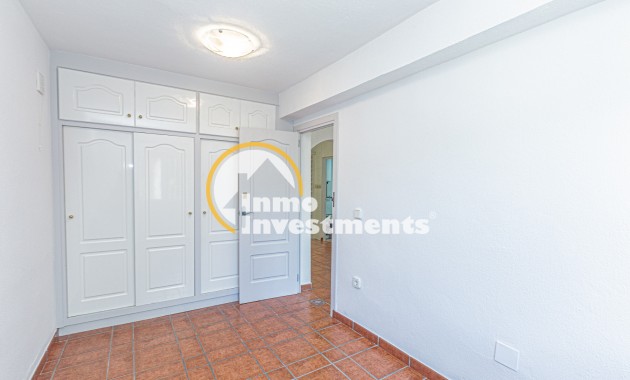 Resale - Villa - Villamartin - El Galan