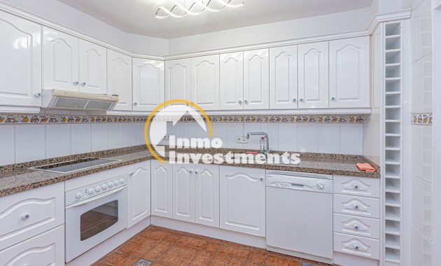 Resale - Villa - Villamartin - El Galan