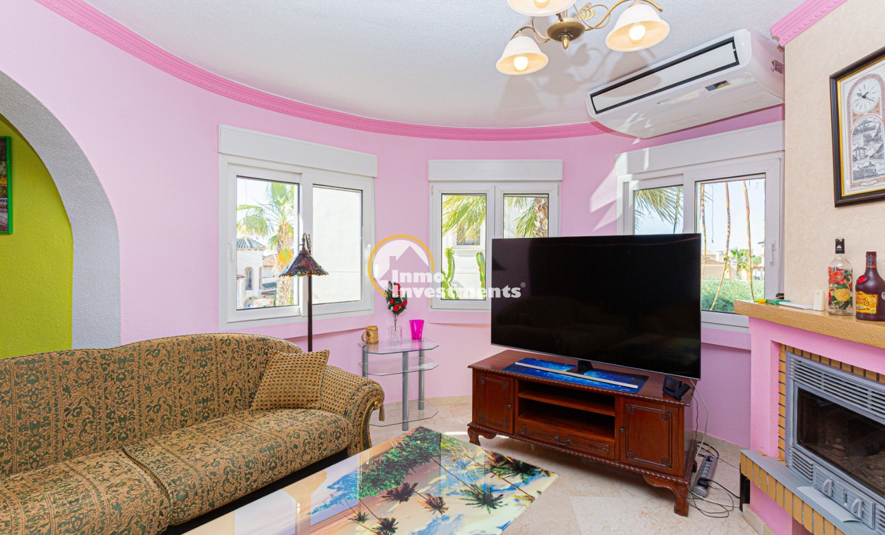 Resale - Villa - Villamartin - El Galan