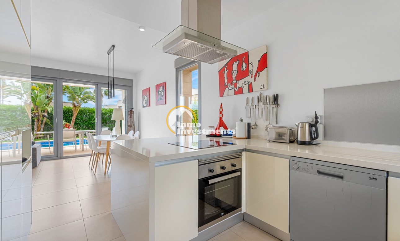 Resale - Villa - Vistabella - Vistabella Golf