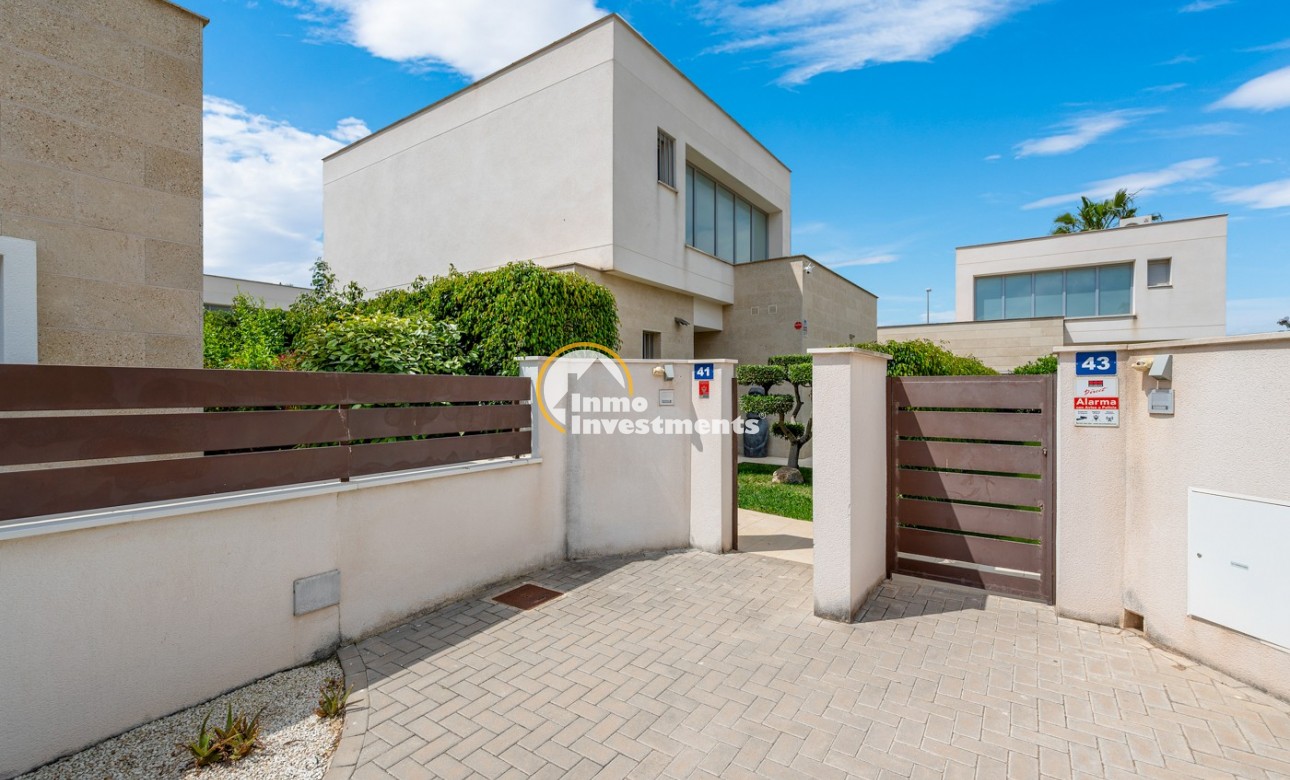 Resale - Villa - Vistabella - Vistabella Golf