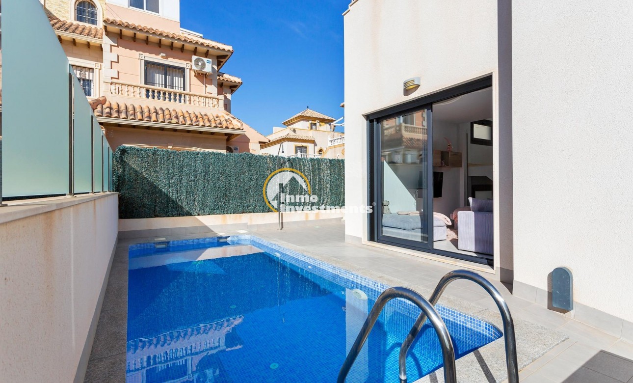 Bestaande bouw - Villa - Torrevieja - Sector 25