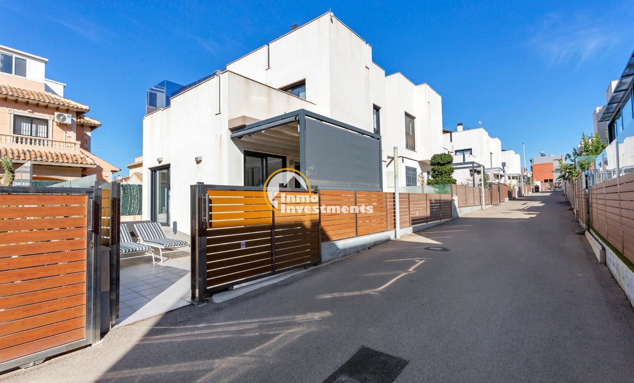 Bestaande bouw - Villa - Torrevieja - Sector 25