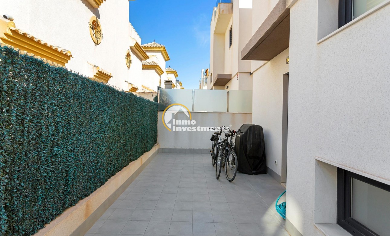 Bestaande bouw - Villa - Torrevieja - Sector 25