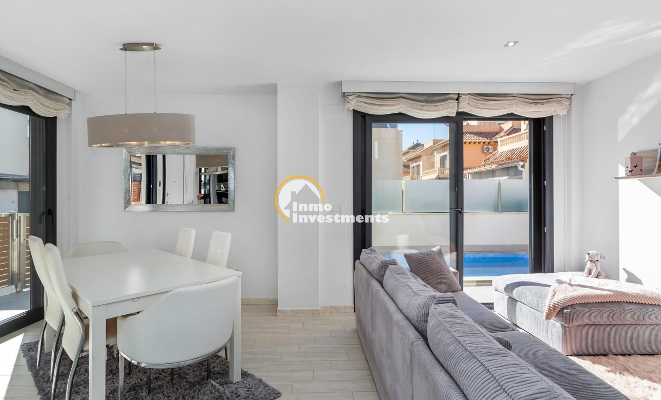 Bestaande bouw - Villa - Torrevieja - Sector 25