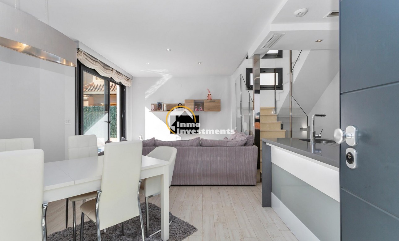 Bestaande bouw - Villa - Torrevieja - Sector 25