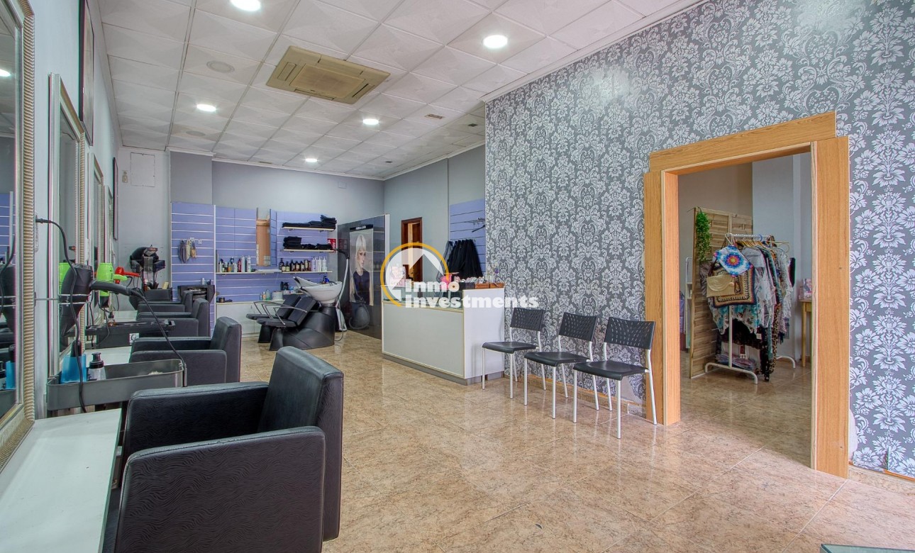 Resale - Commercial - Torrevieja - La Mata