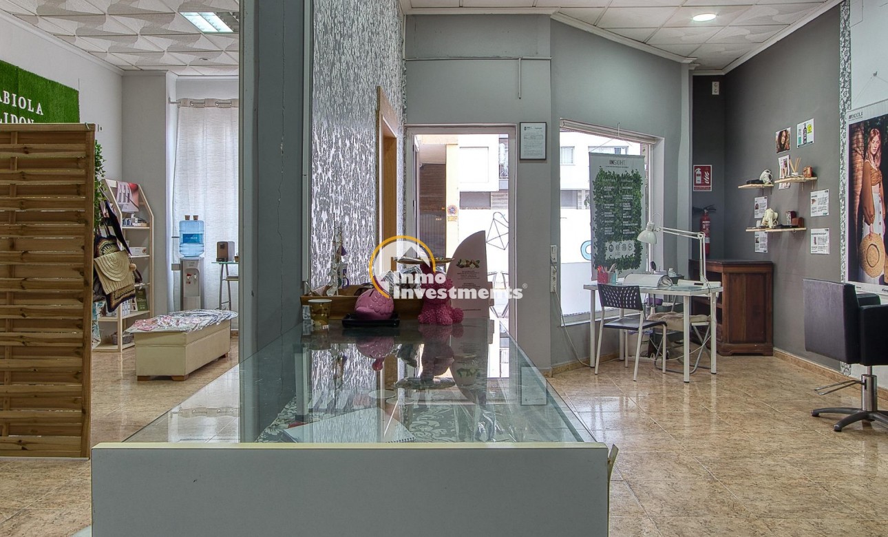 Resale - Commercial - Torrevieja - La Mata