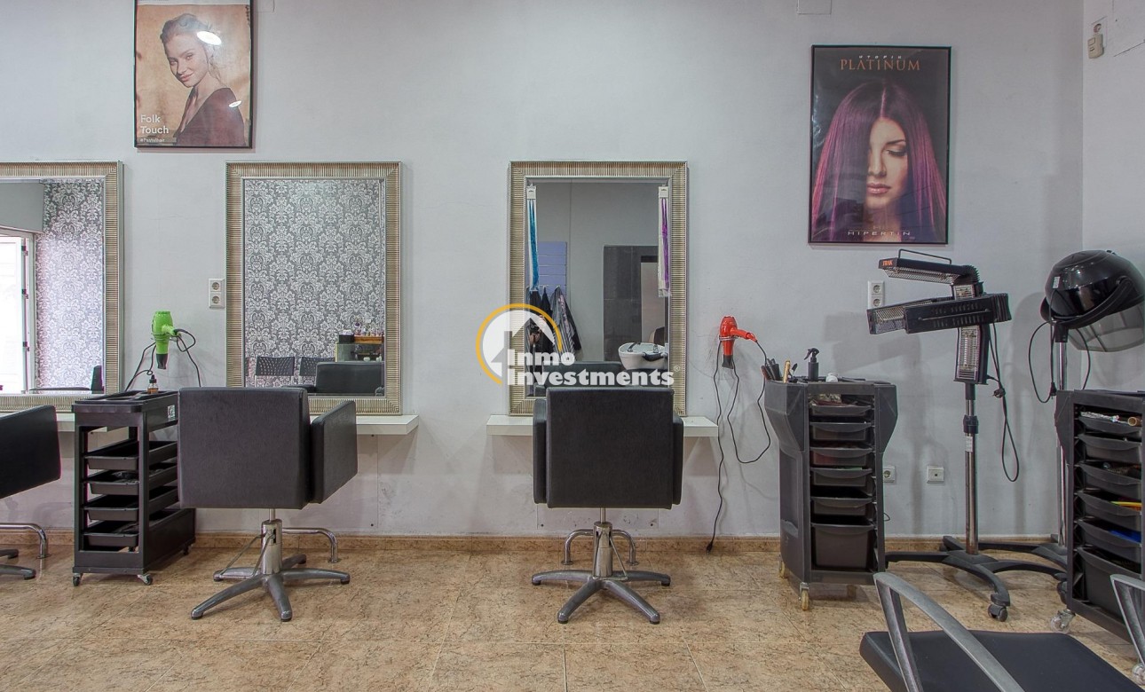 Resale - Commercial - Torrevieja - La Mata