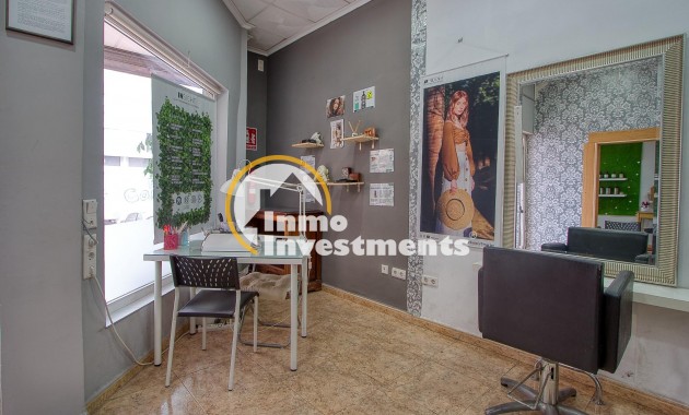 Resale - Commercial - Torrevieja - La Mata