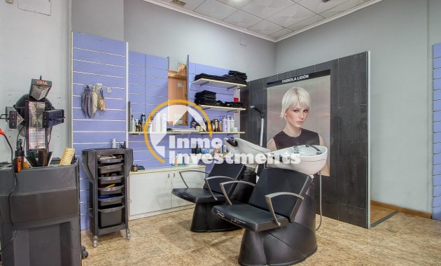 Resale - Commercial - Torrevieja - La Mata