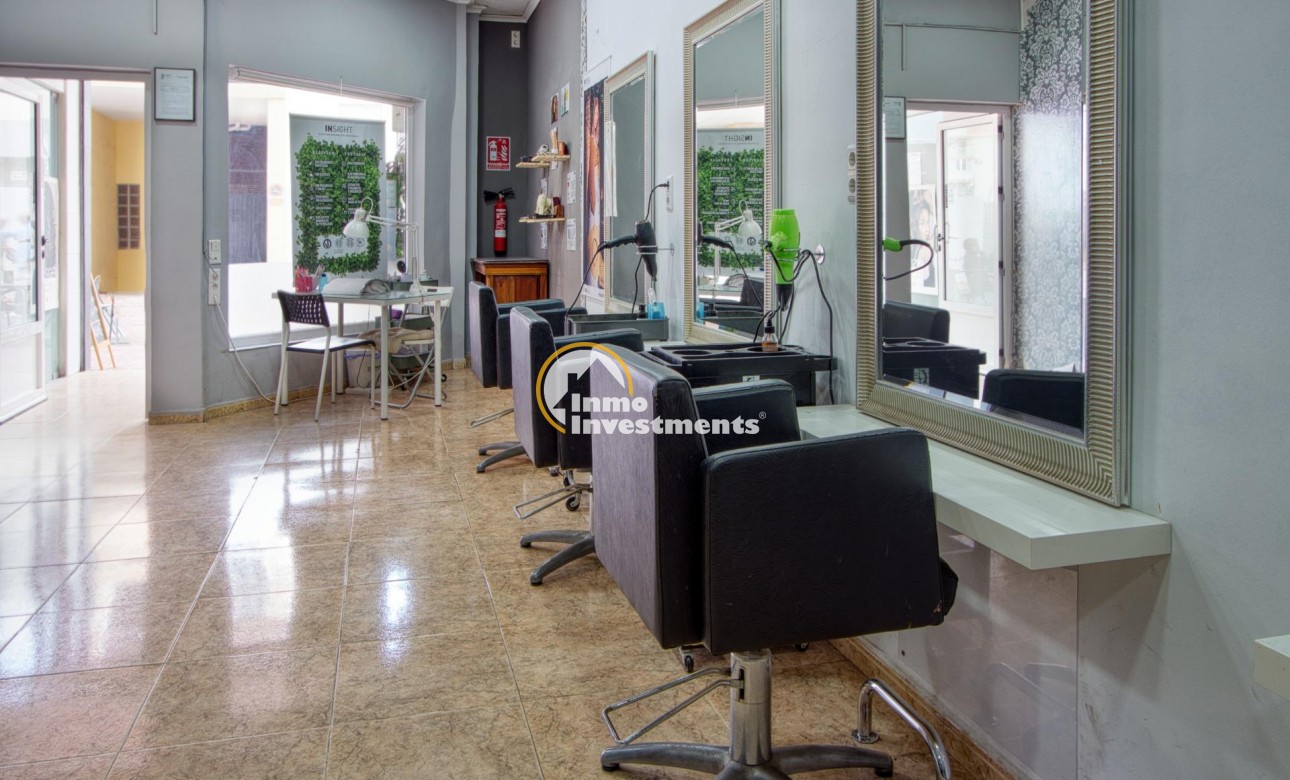 Resale - Commercial - Torrevieja - La Mata
