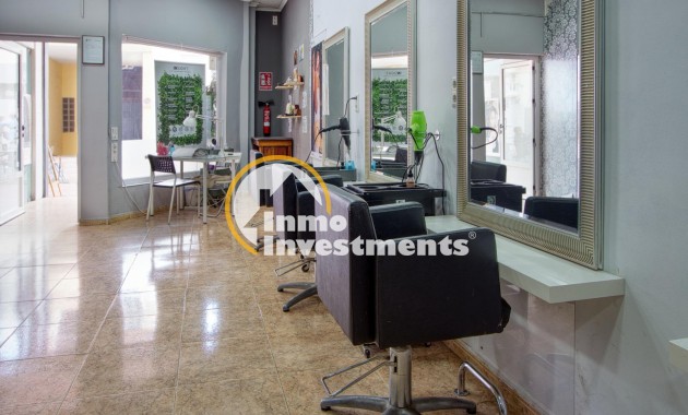 Resale - Commercial - Torrevieja - La Mata