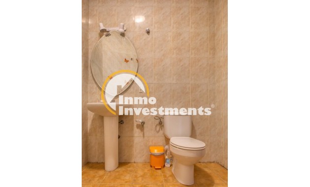 Resale - Commercial - Torrevieja - La Mata